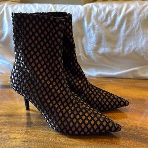 Zara pull on bootie. Zara size 42